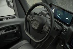 아마존, 리비안 전기 배달 밴 3만 대 돌파…2030년 10만 대 목표 순항 중 imgi 104 rcv gallery 01 s4tqoi 24