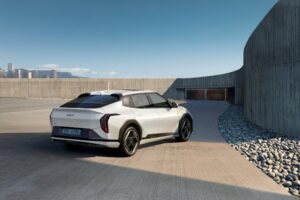 더 기아 ev4 외장_4