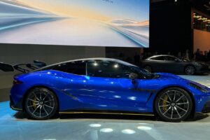 006ybaosgy1i0qk33hv25j34eo3b0npf 2048x1152 1 18