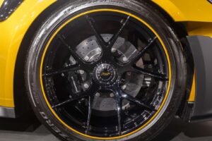 폼 미쳤네! 2년 걸려 수작업으로 제작된 