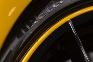 폼 미쳤네! 2년 걸려 수작업으로 제작된 