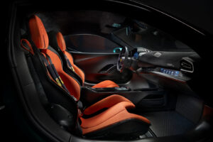 페라리 296 스페치알레 등장, 전설적 스페셜 시리즈의 진화