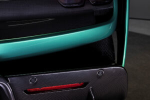 페라리 296 스페치알레 등장, 전설적 스페셜 시리즈의 진화