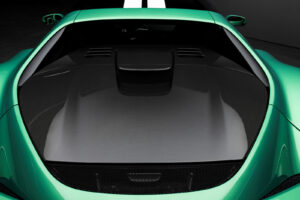 페라리 296 스페치알레 등장, 전설적 스페셜 시리즈의 진화