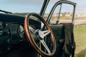 랜드로버 튜닝 업체 트위스티드, VW 비틀 바하 버그로 영역 확장