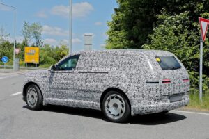 2026 genesis gv90 three row luxury electric suv caught lapping the nurburgring in anger 21 22