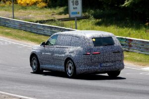 2026 genesis gv90 three row luxury electric suv caught lapping the nurburgring in anger 37 8