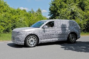 2026 genesis gv90 three row luxury electric suv caught lapping the nurburgring in anger 17 27