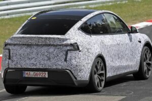 Tesla Model Y Performance dynamic rear 3 4 edfyig 7