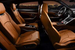 람보르기니 우루스 변신, 