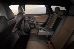 2025 bz4xtouring int 14 19