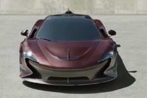 허리케인에 침수된 맥라렌 P1, 오리지널 디자이너 손에서 ‘P1 에보’로 재탄생