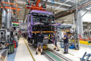 man etruck etgx e lkw electric truck produktion production 2025 04 min 1400x933.jpeg 6