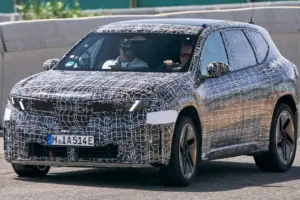 BMW iX3 prototype 2025 9 2