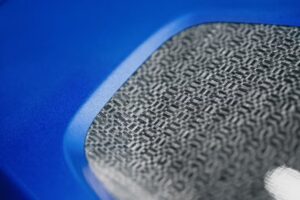 BMW, 탄소섬유 대신 