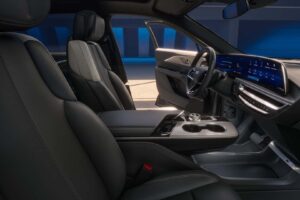 2024 cadillac lyriq interior 12