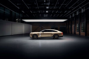 3 EXP 15 in Design Studio 12