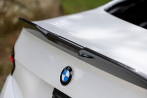 BMW M240i 카본 에디션 공개… M2보다 저렴한 ‘카본 맛집’