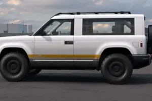 the slate ev suv looks hauntingly familiar even has the v0 wac0m71bkhye1 11