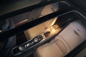 34 EXP 15 Interior 33