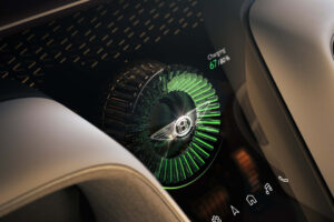 31 EXP 15 Interior 41