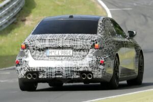 BMW M5 신형, 출시 6개월 만에 벌써 개선형 개발 중