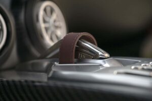 2,059마력 하이퍼카에 수동 변속기… 헤네시, ‘베놈 F5 레볼루션 LF’ 공개