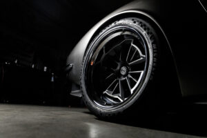 링브라더스, 1971년 애스턴 마틴 DBS