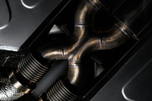 링브라더스, 1971년 애스턴 마틴 DBS