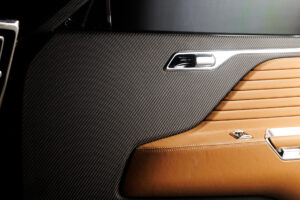 링브라더스, 1971년 애스턴 마틴 DBS