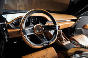 링브라더스, 1971년 애스턴 마틴 DBS