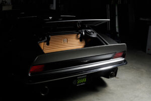 링브라더스, 1971년 애스턴 마틴 DBS