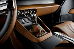 링브라더스, 1971년 애스턴 마틴 DBS