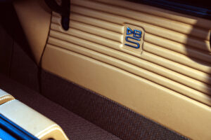 링브라더스, 1971년 애스턴 마틴 DBS