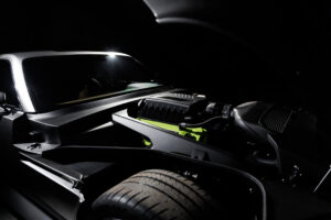 링브라더스, 1971년 애스턴 마틴 DBS