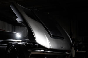 링브라더스, 1971년 애스턴 마틴 DBS