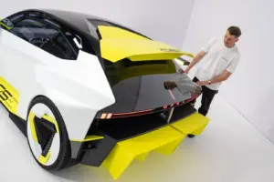 imgi 12 dsc08996 elias holdenried gse concept 1400x933.jpg 7