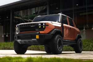 mahindra ev concepts 4 4