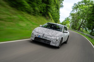 Original 28072 kia ev4 undergoes testing in europe05 17