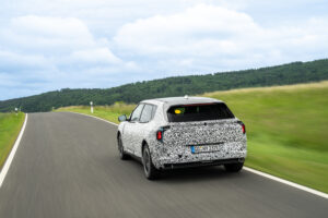 Original 28069 kia ev4 undergoes testing in europe08 14