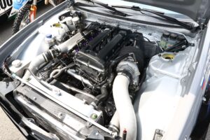 680마력 괴물 엔진 품은 러시아 드리프트카