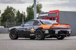 680마력 괴물 엔진 품은 러시아 드리프트카