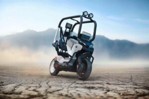 imgi 14 BMW Motorrad Vision CE 02 6