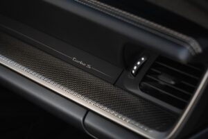 포르쉐 992.2 터보 S 등장…하이브리드 파워로 노르트슐라이페 14초 단축