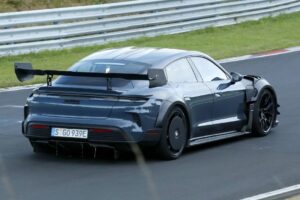 imgi 21 Porsche Taycan Turbo GT4 RS 009 rrf4lg 5