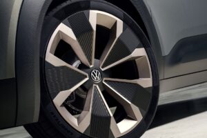 imgi 78 volkswagen reveals new electric crossover concept calls it id cross 13 100