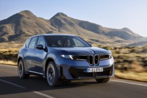 imgi 216 all new 2026 bmw ix3 electric suv debuts with futuristic design 463 hp and 500 mile range 70 52