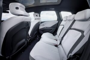 imgi 241 all new 2026 bmw ix3 electric suv debuts with futuristic design 463 hp and 500 mile range 95 65