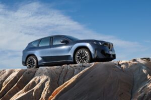 imgi 262 all new 2026 bmw ix3 electric suv debuts with futuristic design 463 hp and 500 mile range 116 37