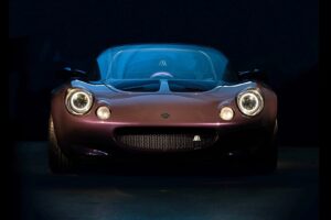 600kg·250마력 K-시리즈, 궁극의 로터스 엘리스 등장... 맥라렌 F1처럼 가운데 운전석 배치